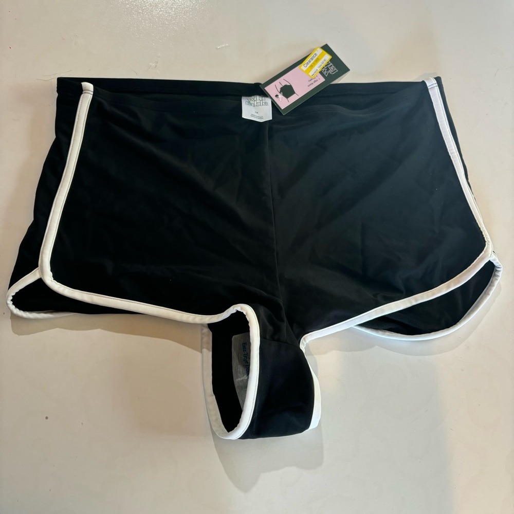 NWT Wild Fable Womens Swimsuit 1X Shorts High Waist Cheeky Boyshorts Black White